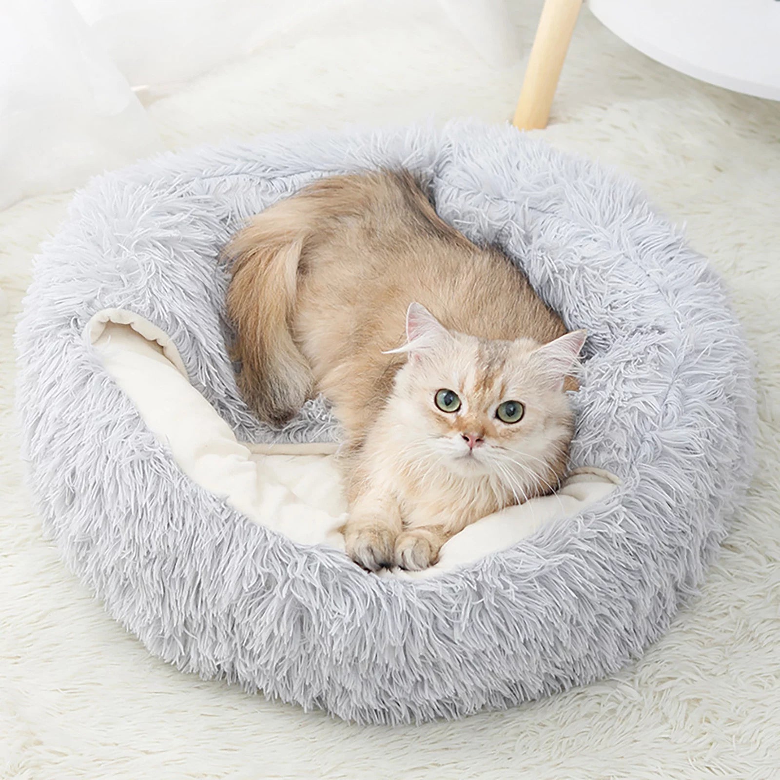 Calming Pet Bed with Hood – Fluffy Faux Fur Cave for Small Dogs & Cats, Washable, Anti-Slip (Fits up to 11 lbs)
